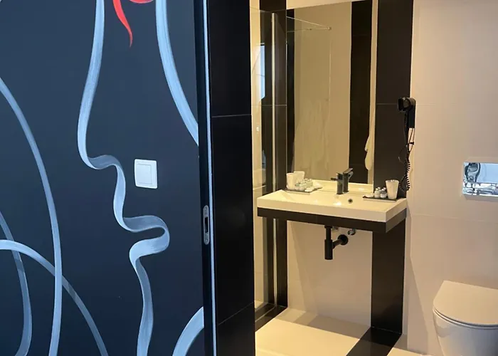 Canpol-jull's Art 民宿 Człuchów