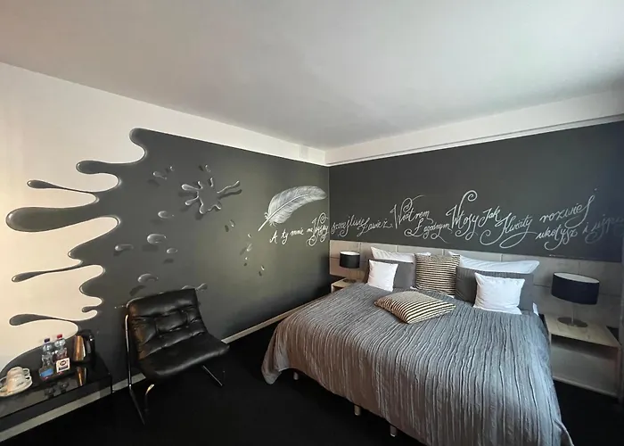 Canpol-jull's Art 民宿 *